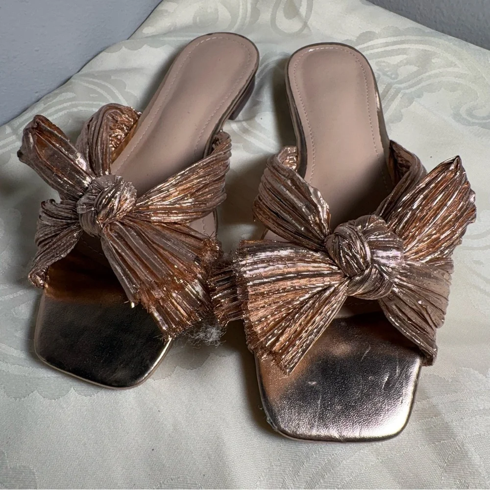Journee Collection Metallic Bow Sandals
